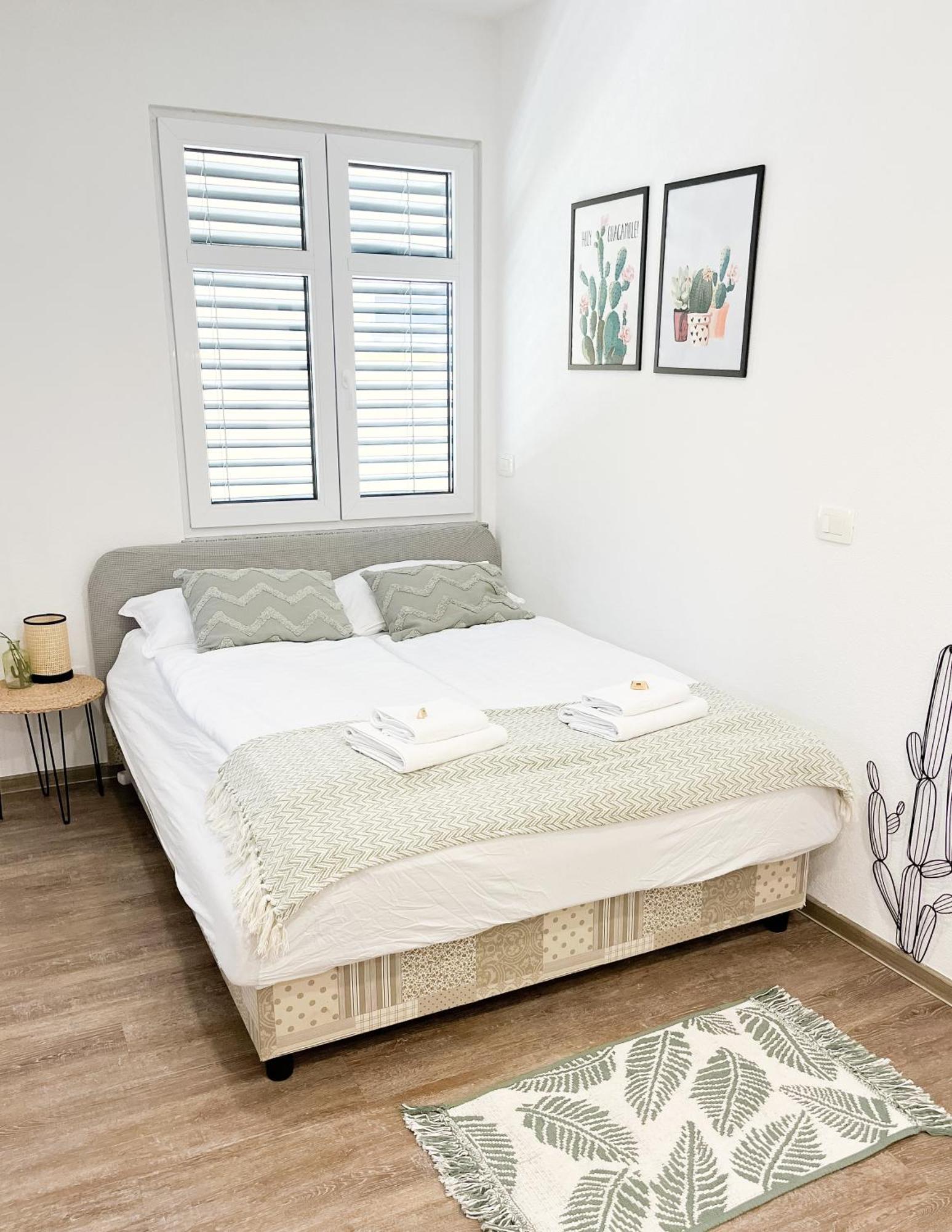 Anita'S Studio Apartments Ljubljana Dış mekan fotoğraf