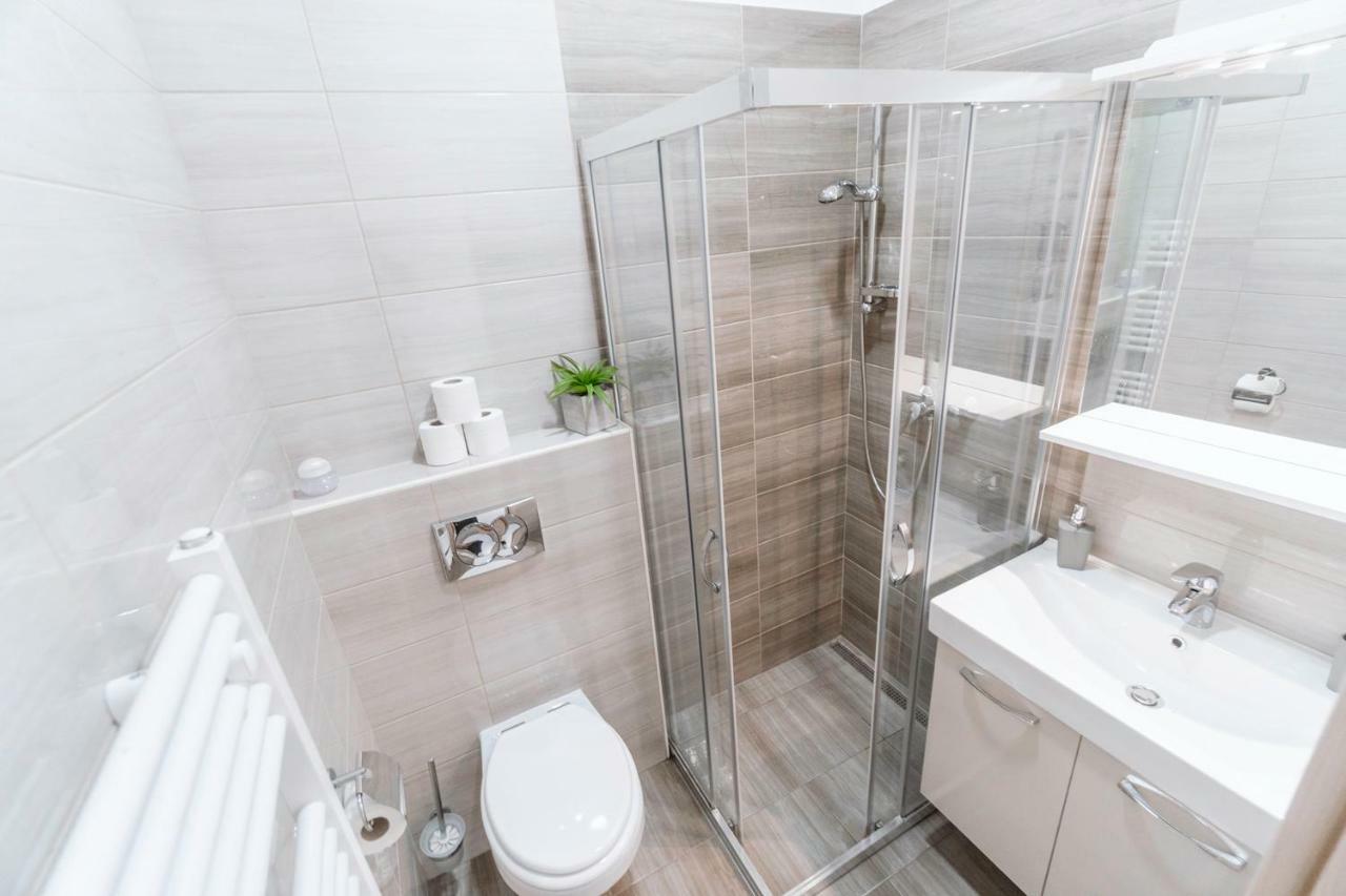 Anita'S Studio Apartments Ljubljana Dış mekan fotoğraf